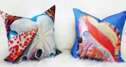 Captiva Queen Conch Throw Pillow 20x20