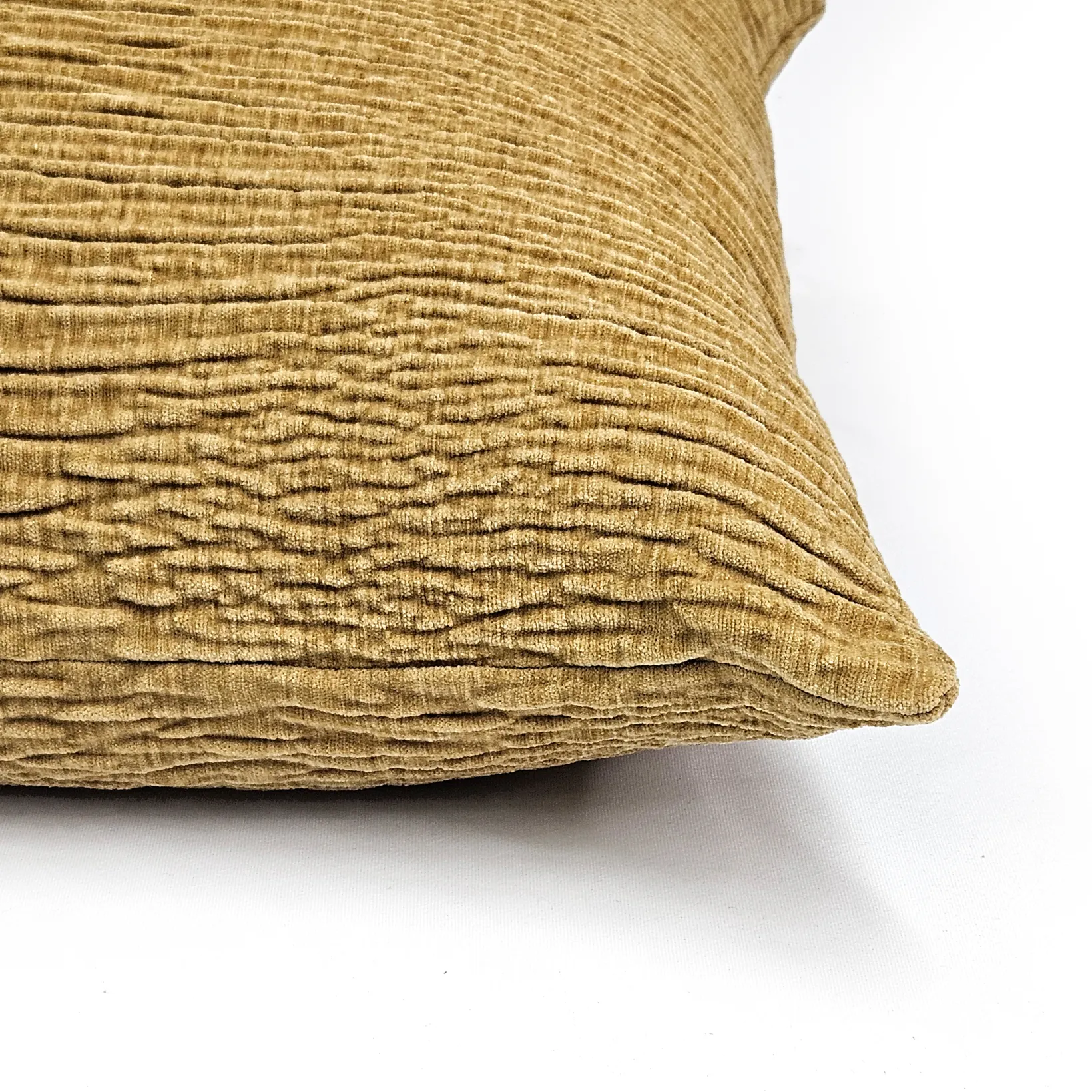 Loloi Gold Textured Throw Pillow 22x22