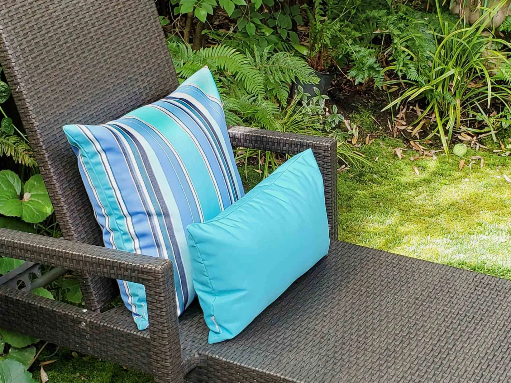 Sunbrella Aruba Turquoise 12x19 Outdoor Pillow